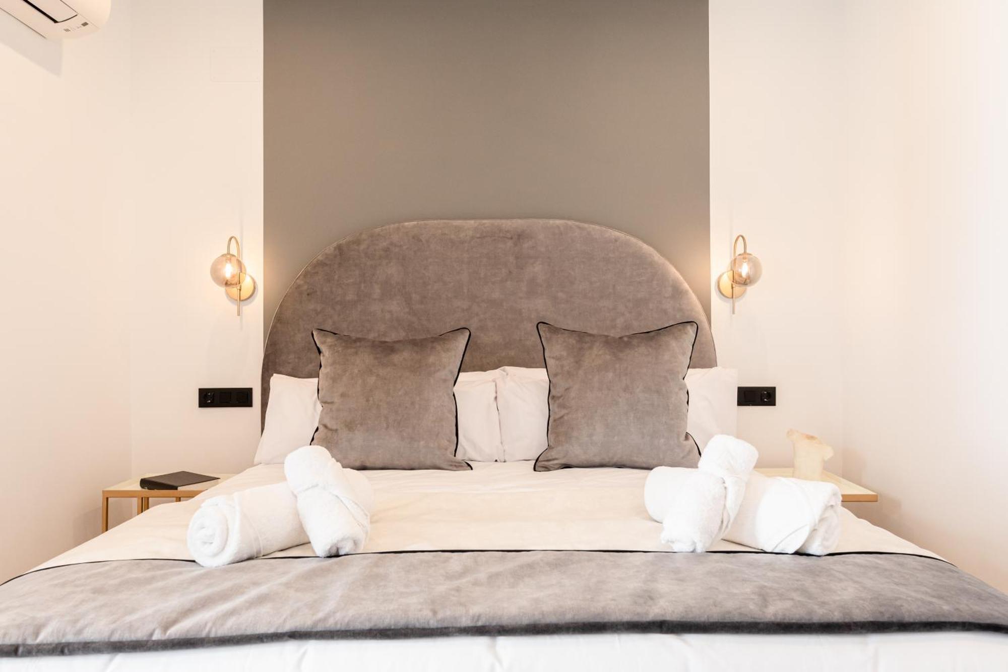 Isg Apartments Catedral Sevilla Buitenkant foto