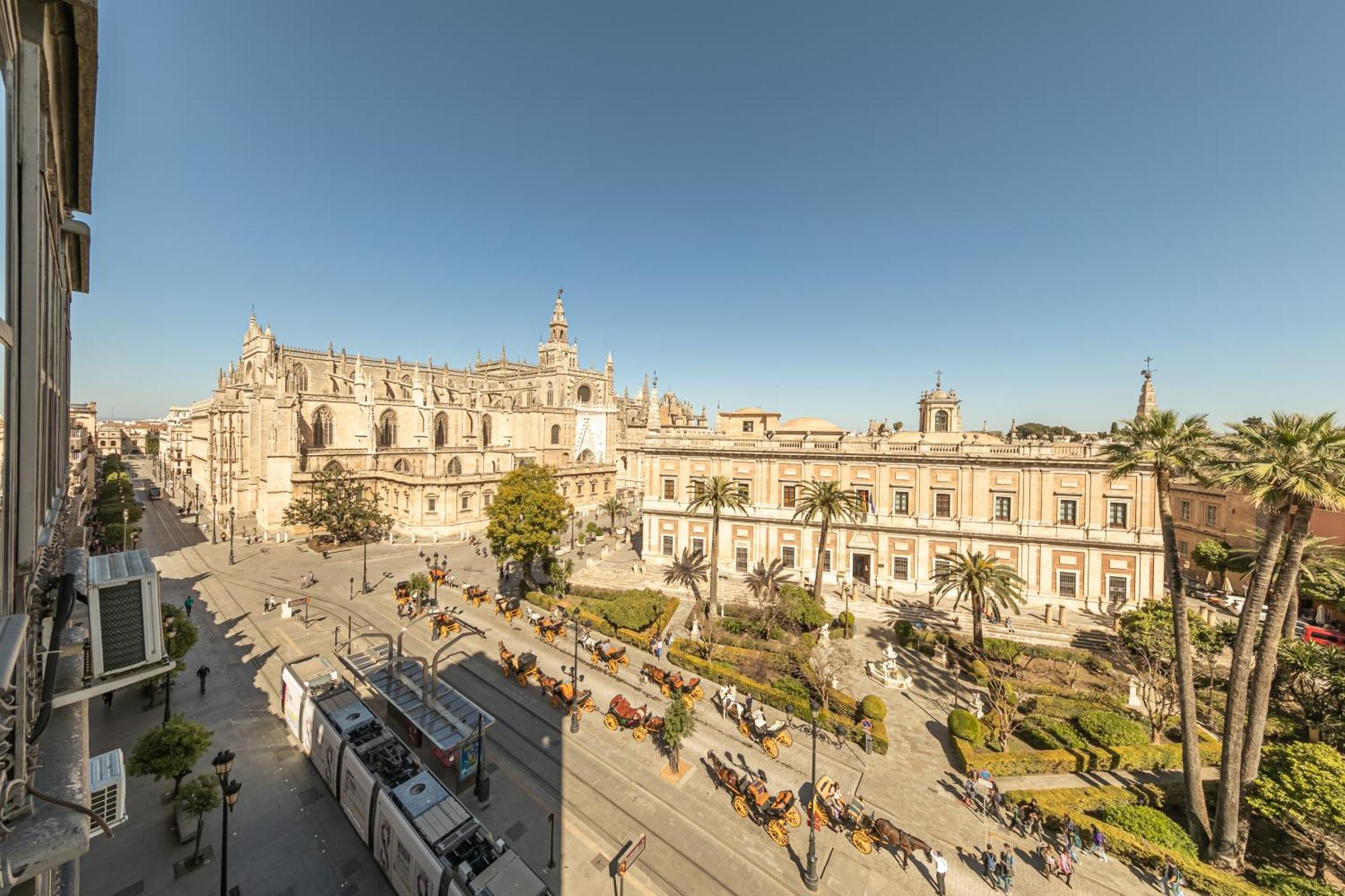 Isg Apartments Catedral Sevilla Buitenkant foto